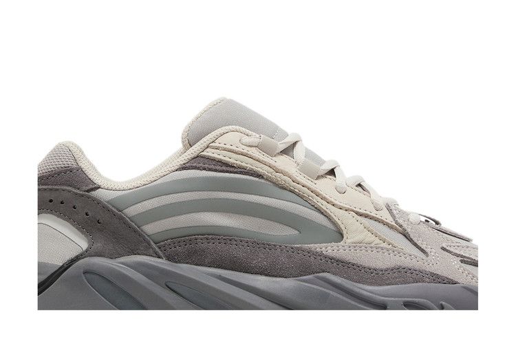 Adidas Yeezy Boost 700 V2 Tephra 2024