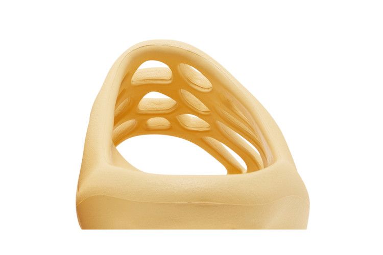 Yeezy 450 Slide Cream